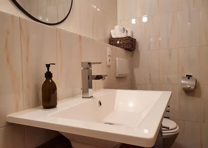 Alpenflair Mit Bergblick - Inkl Parkplatz #7 * Инсбрук